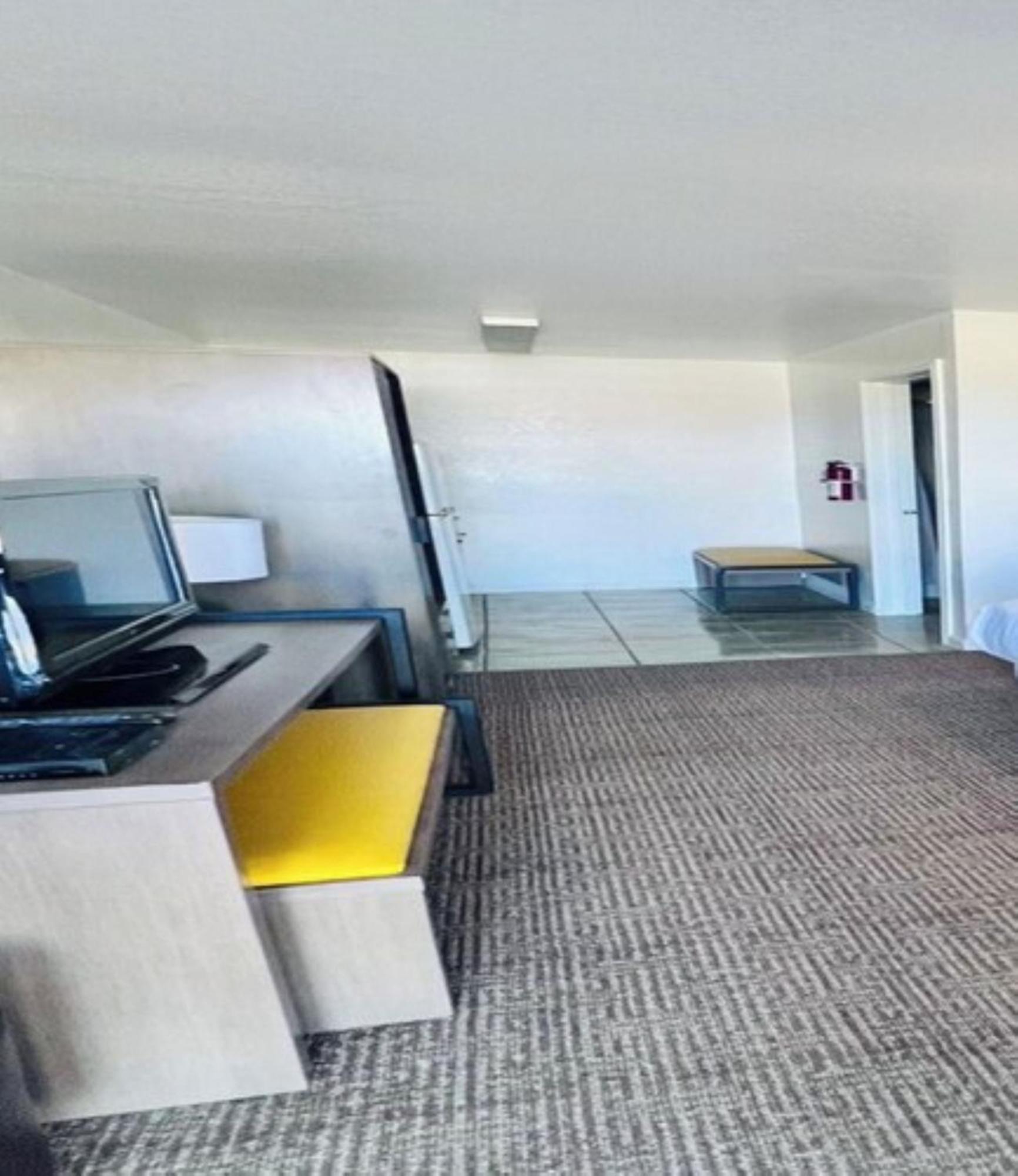 Oyo Garden Inn And Suites Pearsall I-35 East Экстерьер фото